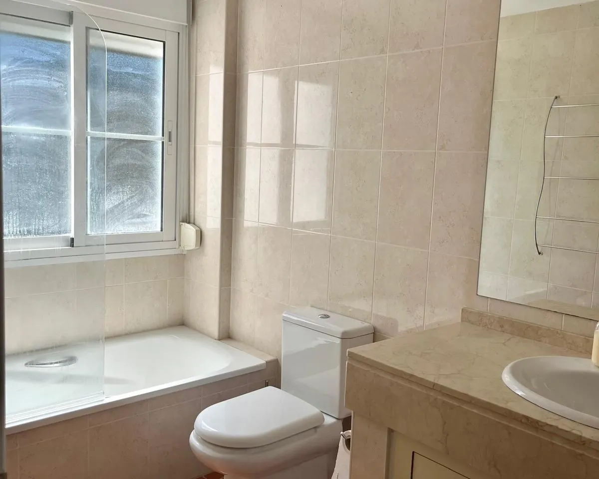 7112c7f1-9672-46e6-a252-8a42b56972ca