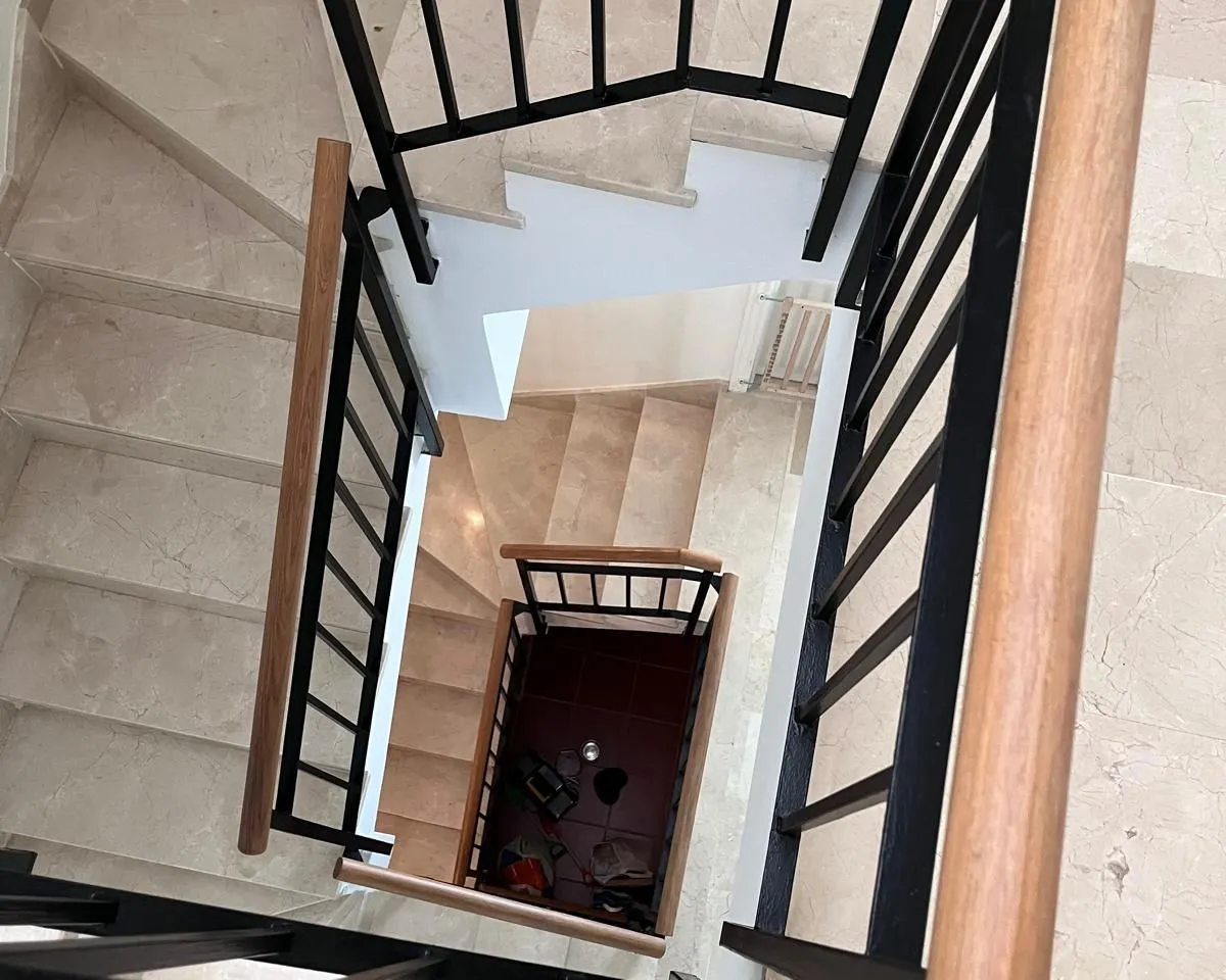 e8b30235-26b0-4640-9ac8-fcc1e0a45d0f