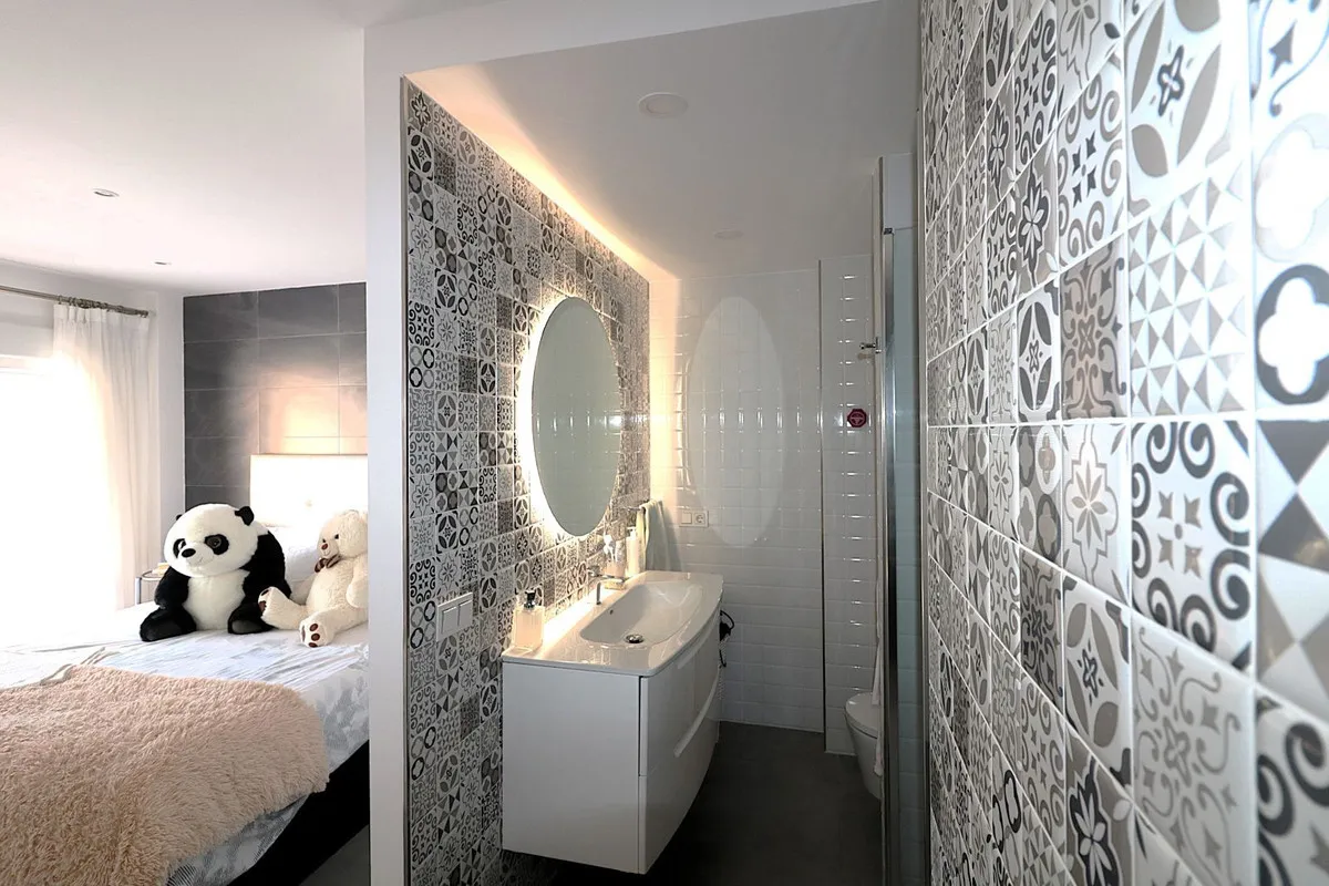 26c079e6-1d7a-43ba-86a4-ff81f4b56127