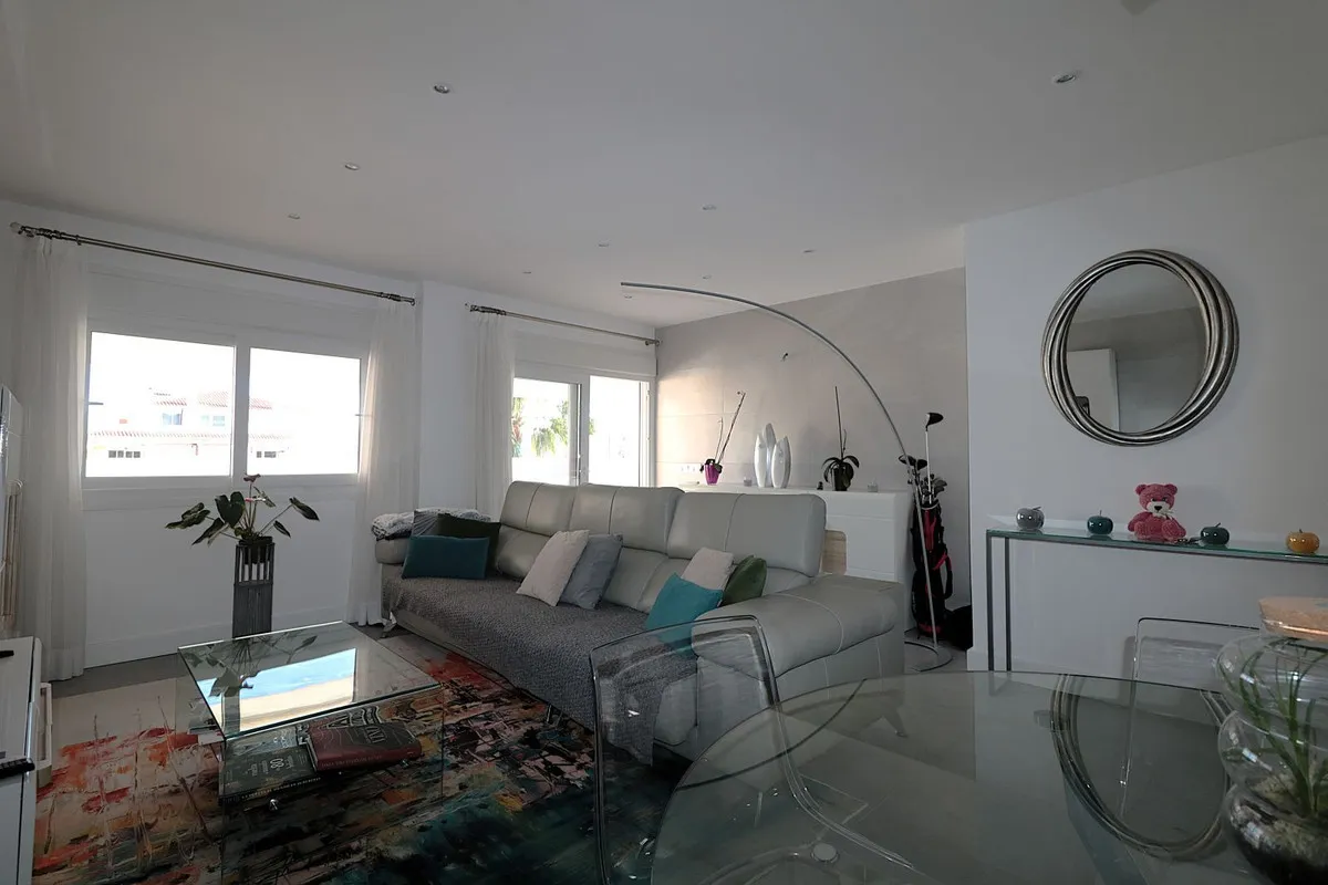 5b54d5af-9e48-4c10-bc19-408bfc491f67