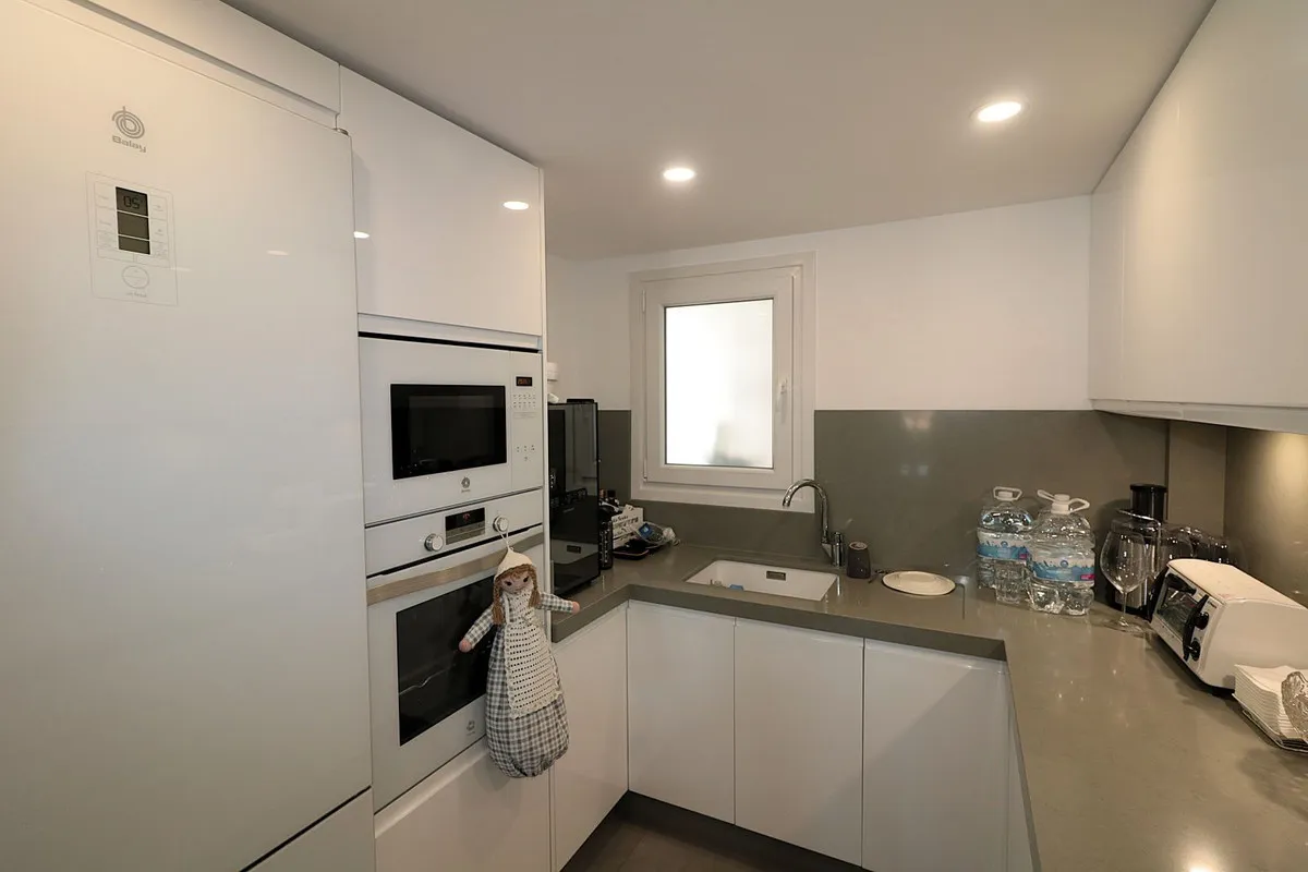 9ad0df43-4267-4985-9250-389969f639c8