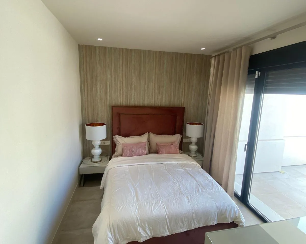 025de3ec-e87e-41cc-add5-8dd9c0452b65