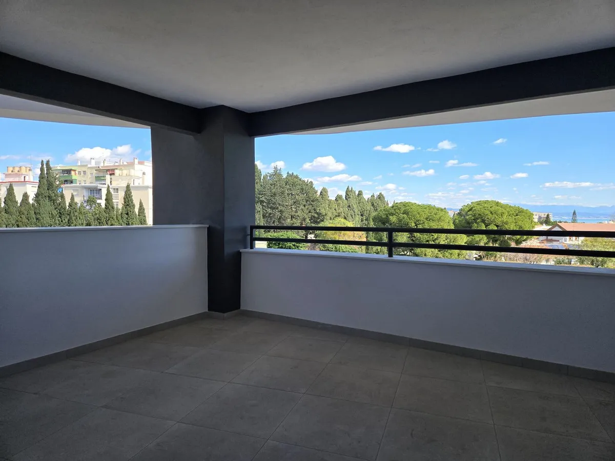 057af3d9-769f-420a-b79d-38d2ba0cf3ba