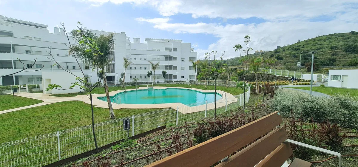 57d281f9-f28c-4fa2-b686-60e7f0540c82