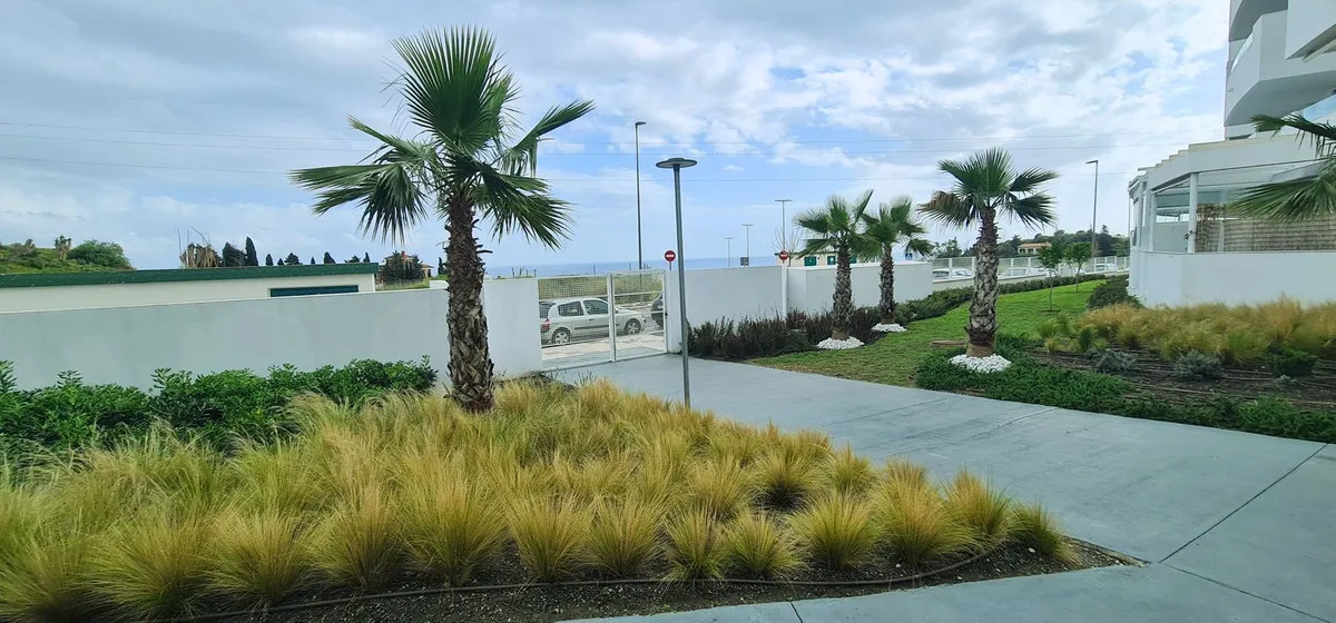 f301f5bd-72e1-4201-9ccf-c76e5e66459b