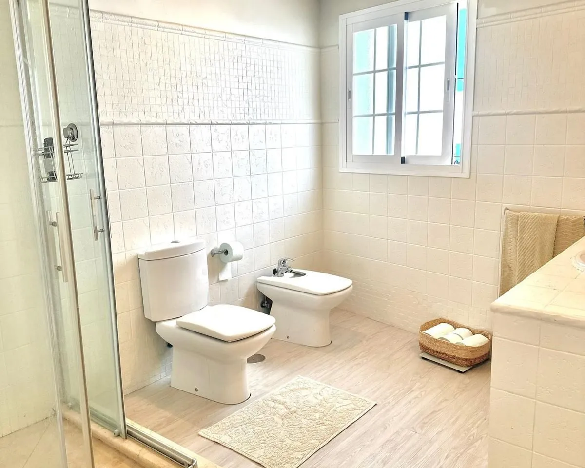 74fbe75c-8015-40d6-a96f-125d385ca717