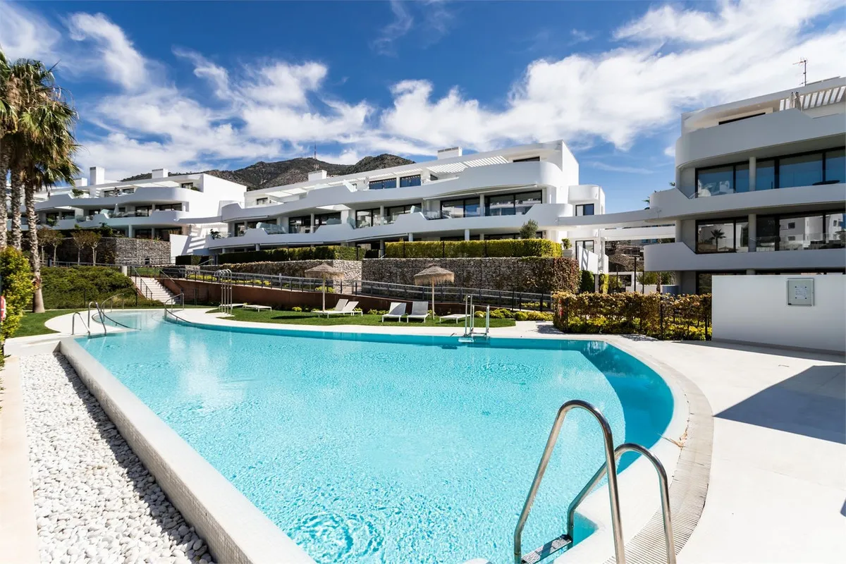 17ed153f-7040-43af-ae83-3744fefc89d2