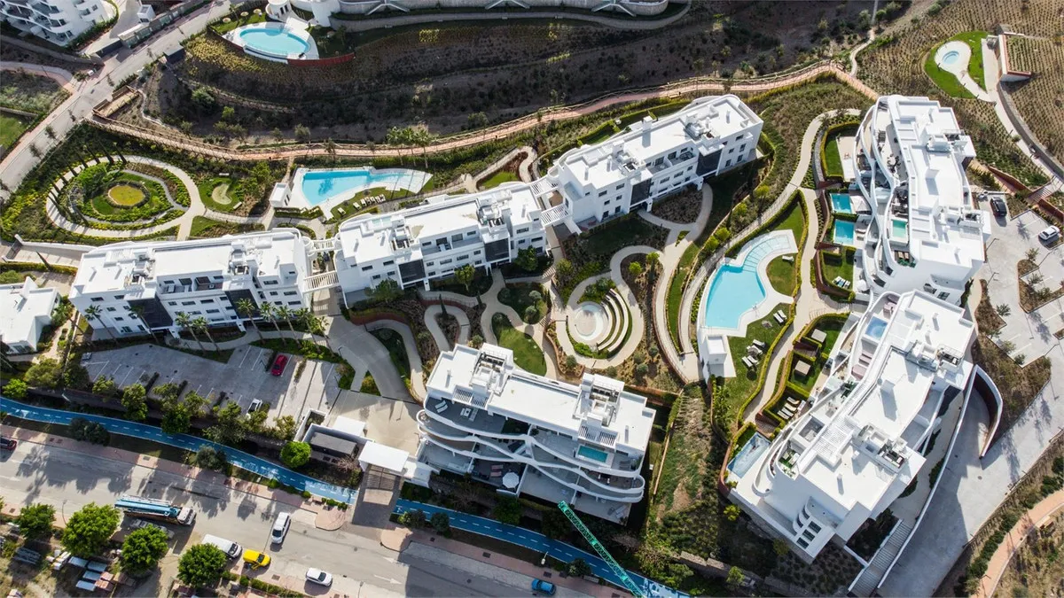 3a1fe196-cd7e-46f5-9291-8a0333a86a00