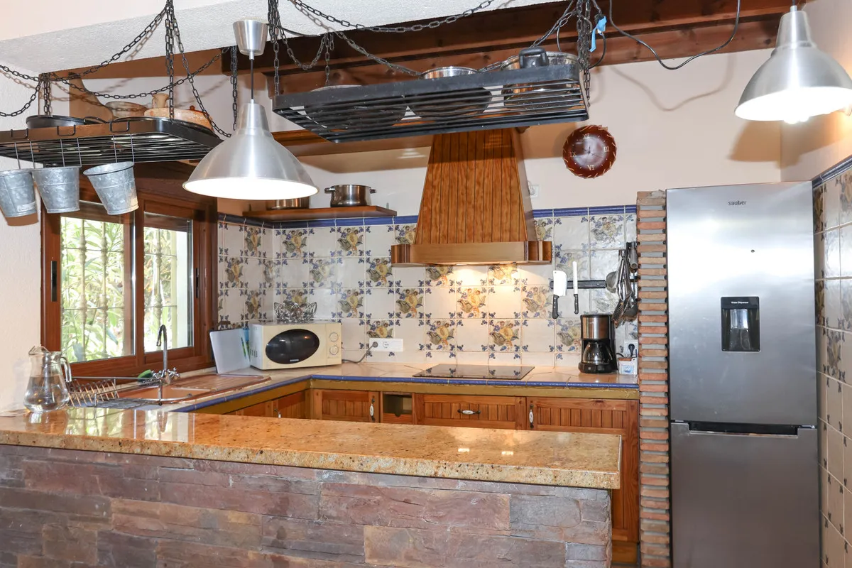 1f5bb4f4-9bad-4e29-af14-6fdd08dc088c