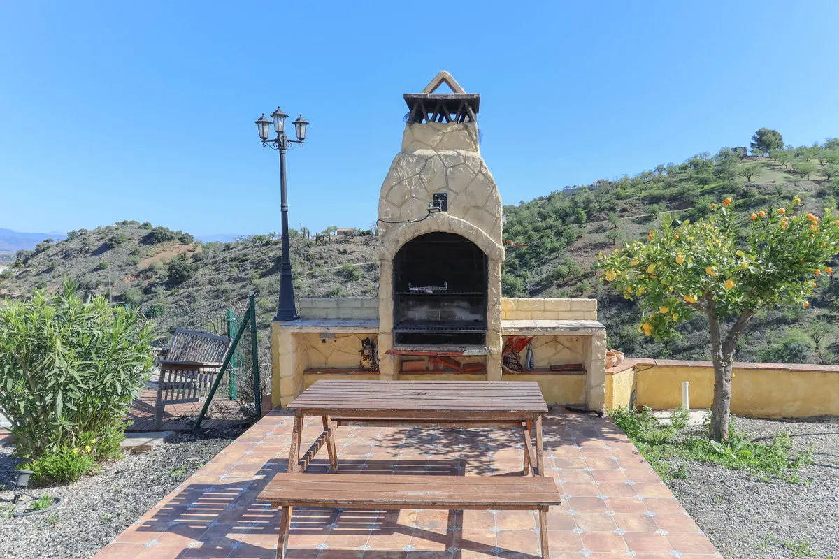 7b59c04e-7dff-4796-b790-bceac3e15e89