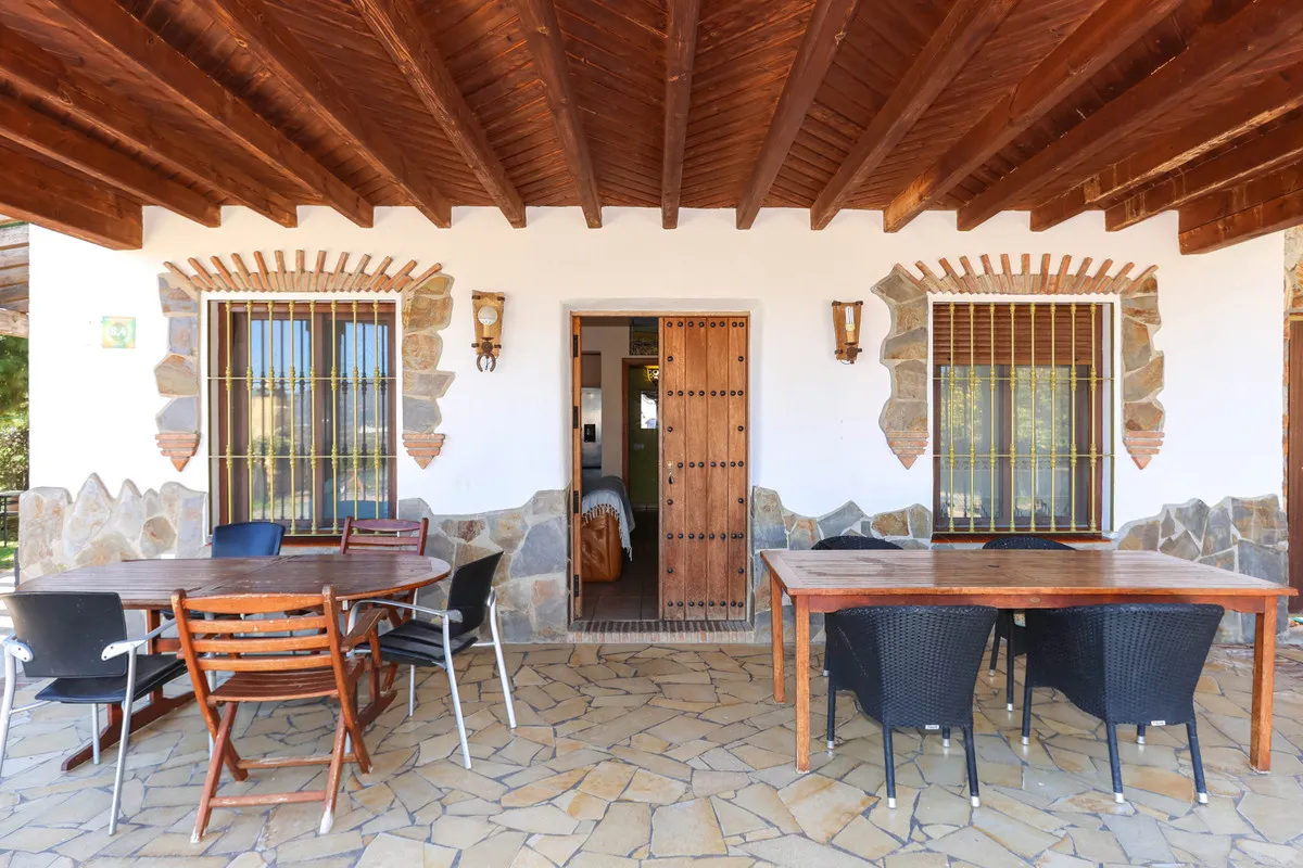 9ecd584a-ac77-481a-8e8b-40086f63e7a6