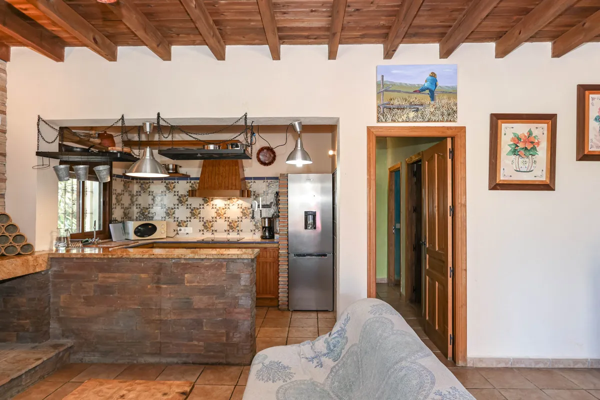 aac1728f-2d80-4c47-8779-6747bf0e6873