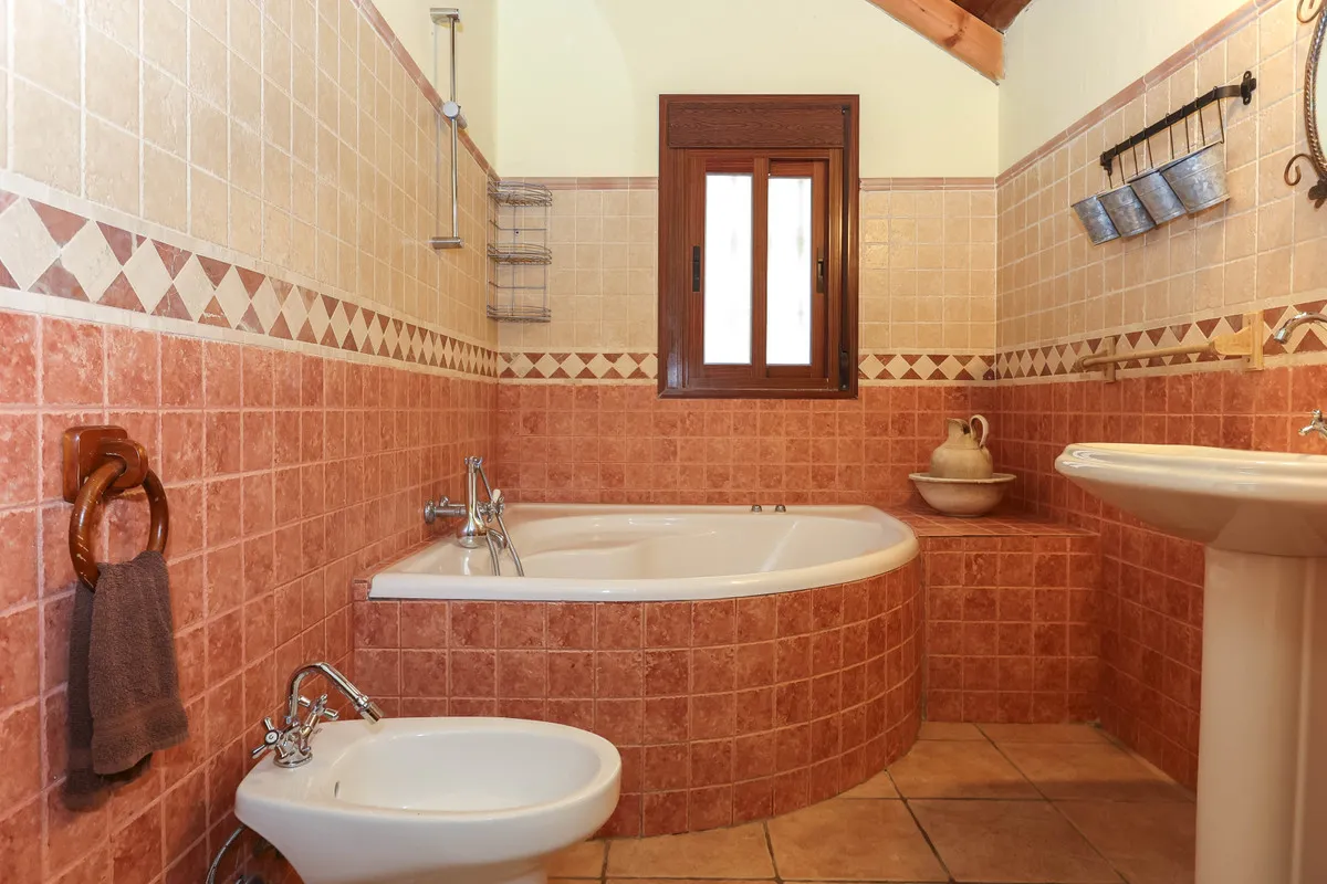 cf61bcd2-0603-4ec0-81f1-d38d8f1ae7ea