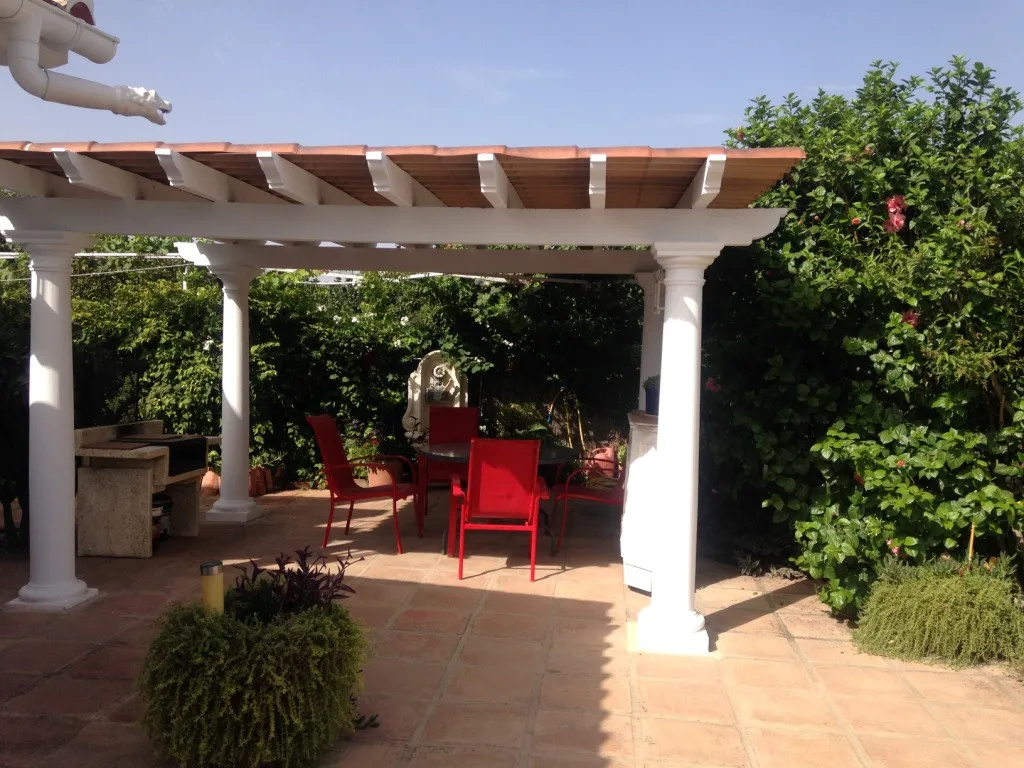 600c418e-e7e3-4382-a140-f3c3378cf0b4