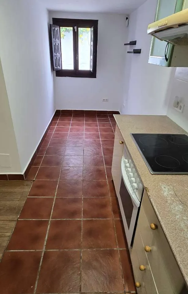 a90b56e3-27f6-457f-a4eb-5719f3709694