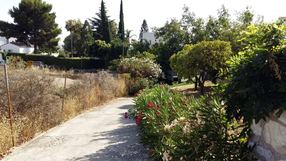 27b548b6-954c-4e8a-a2db-f3e642bdea37