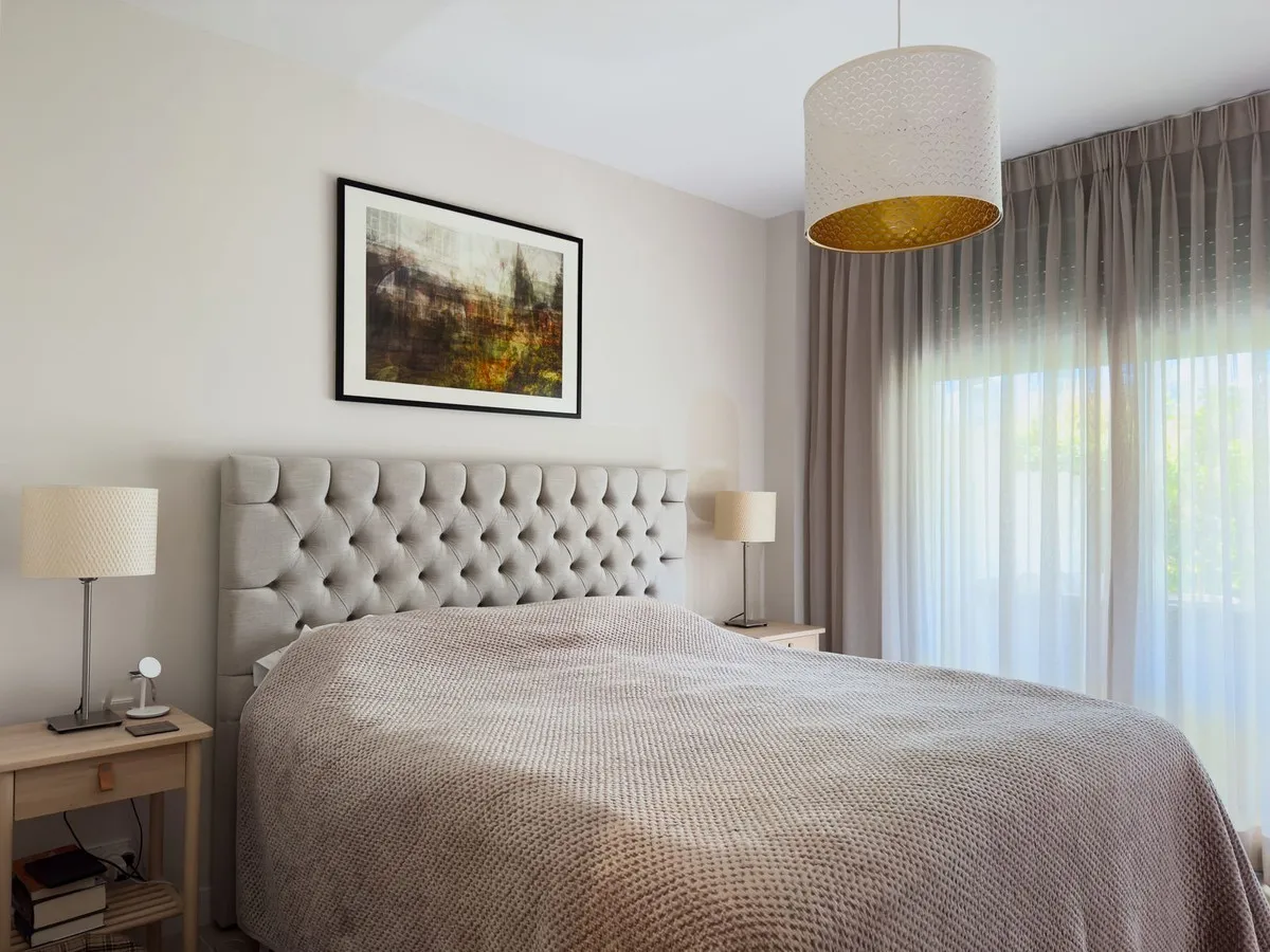 b24c38ca-6917-4dbf-9583-8353540f0b0f