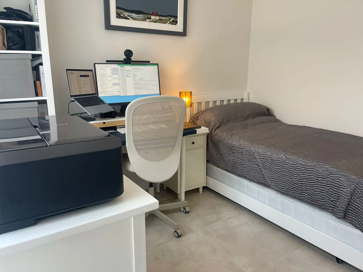 b34a2f41-f797-4689-a577-fd6a78506486