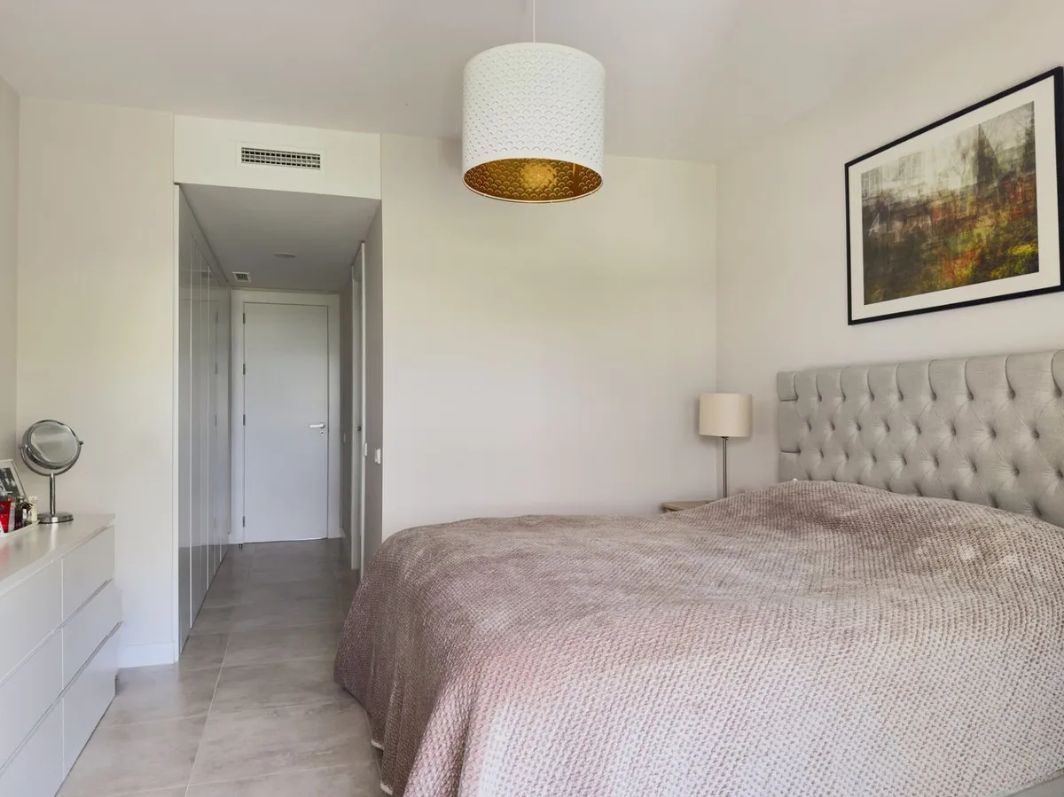 b767c288-5c9e-48d3-8b6a-a25c2e28f8e5