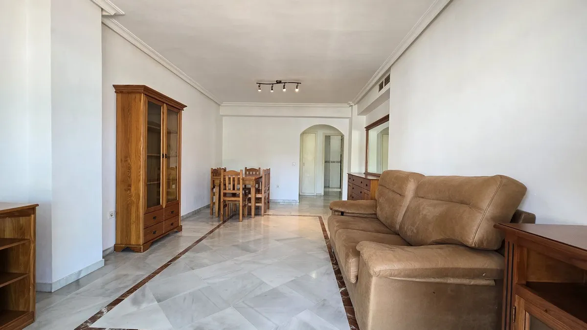 58e0a60e-8966-46cf-aac9-172baa82a1b2