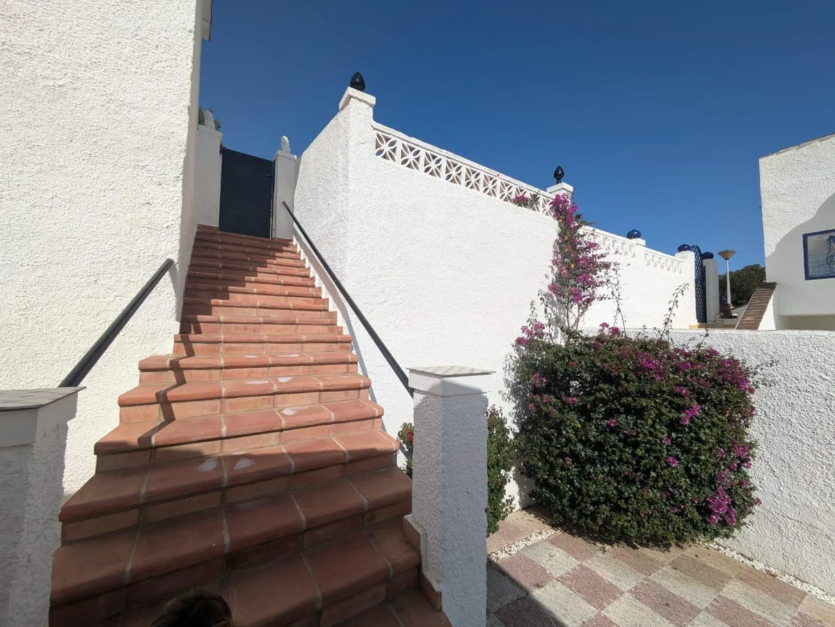 618dd923-fcc3-4e70-ba25-0c22dafcbb5e