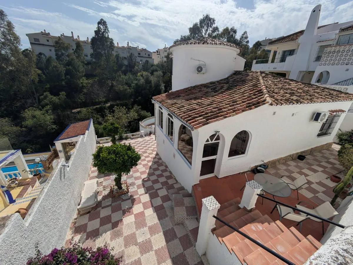 a41bf957-897b-4164-a3f0-f9e2784e448d