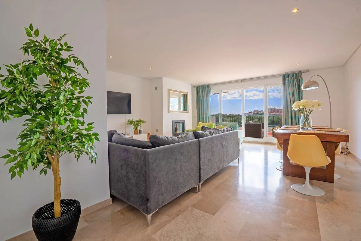 437acb38-5a7b-469d-98b4-1749b28251e2