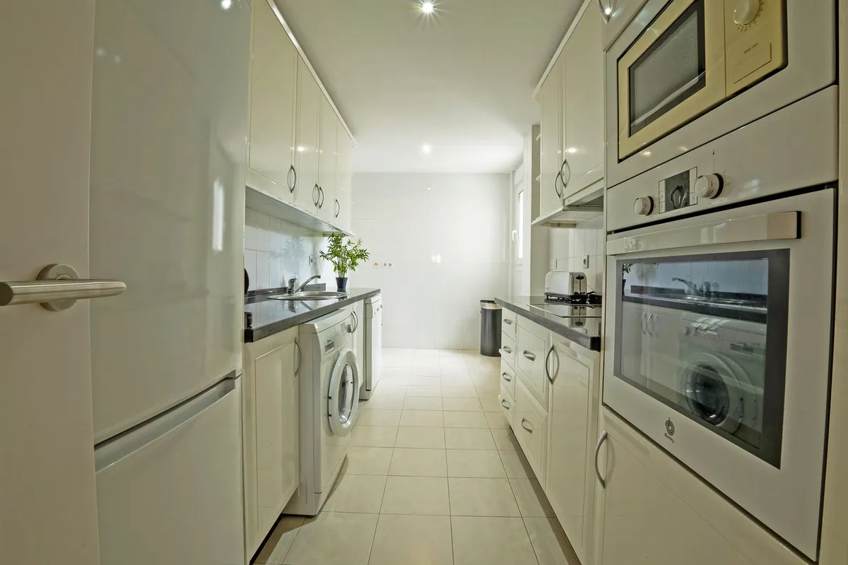 66bb61e8-5a00-4fac-bec8-d286a2afc964