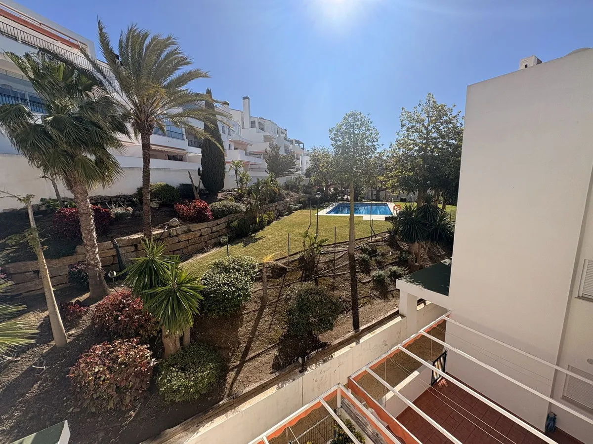 f29c2aa9-7f17-438f-b313-eec045ad1479