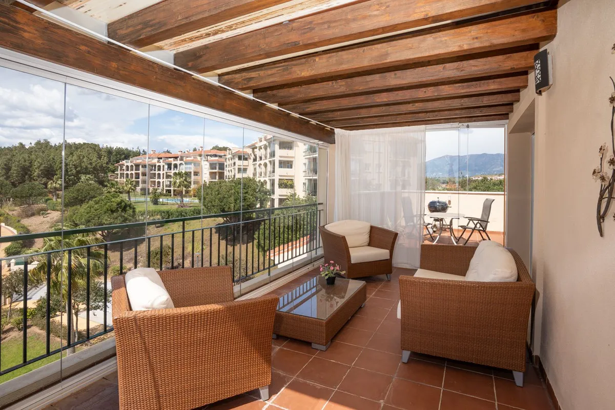 4b5cab2d-db89-4587-9dd6-da4e3527936c