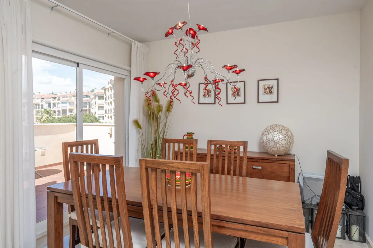 e54cad64-d116-4c73-90d3-9e1674735f63