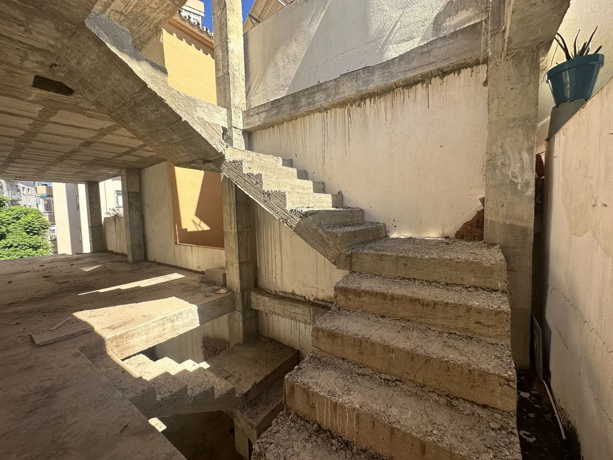 91f468a4-4019-42db-a633-42100d041360