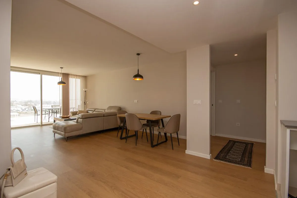 9a0c5574-76ae-49a9-b52d-0643242e8c12