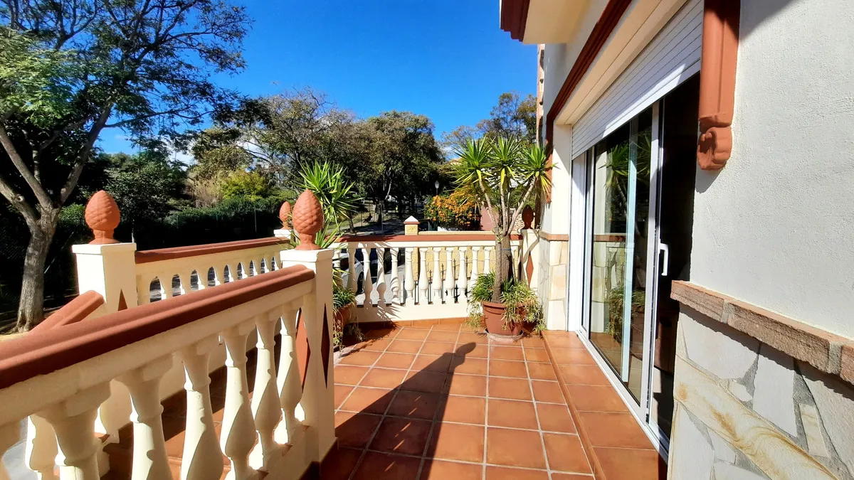 13d3c155-aa8c-4f2e-9924-ed37a7dcc755