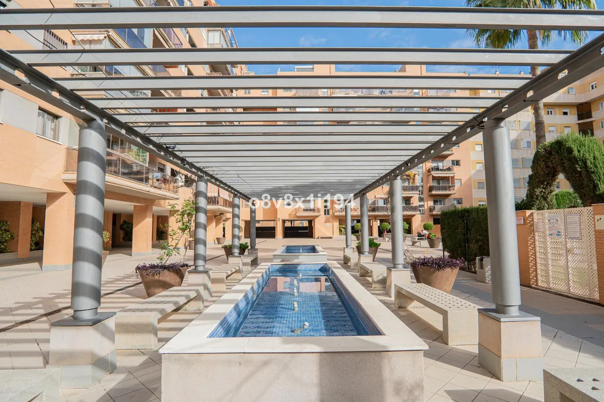 c3a6bf5e-fb72-48c3-a743-2692276a7972