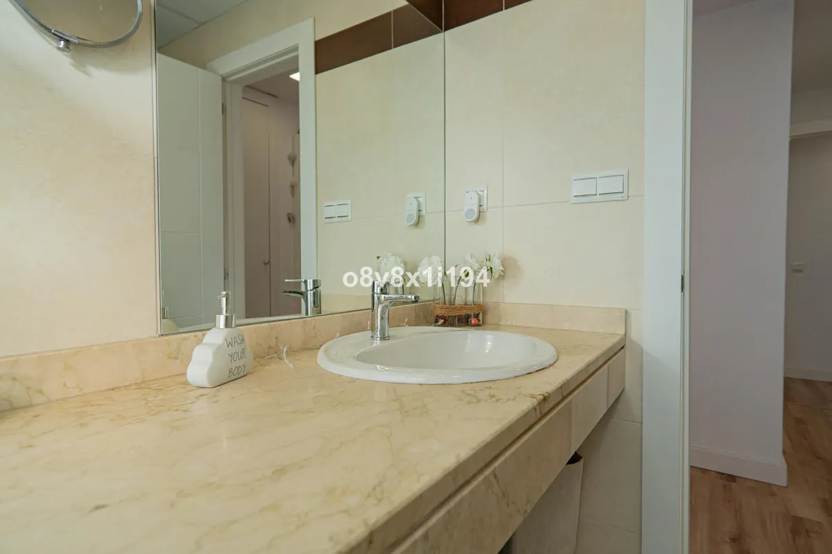 d643f428-1bba-47ba-a4db-59bfcc25e4cf