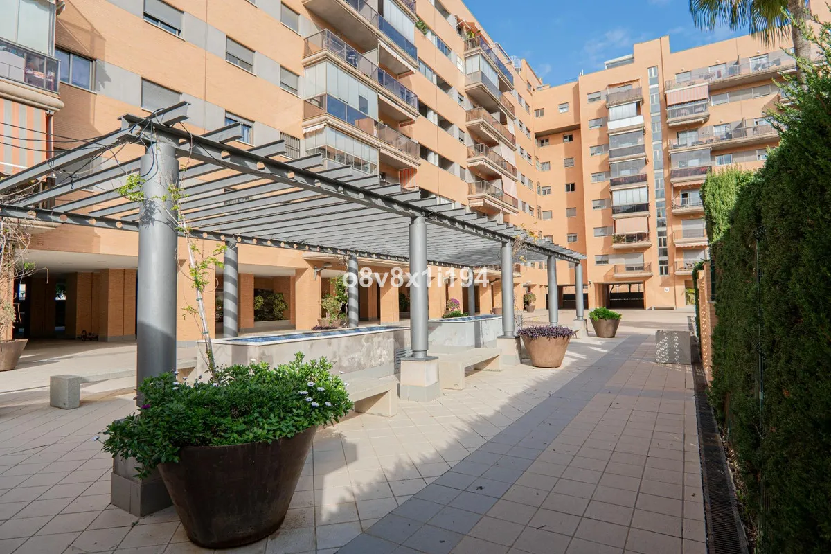 e3e4f20b-63ad-43ed-9b39-bf7afcc84760