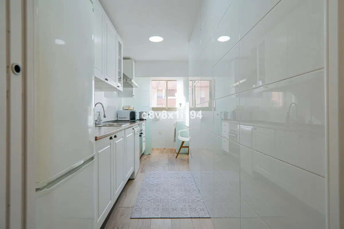 e8c41ddb-feb3-44ad-97e0-47a391d74ddc