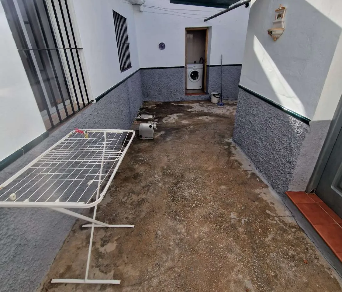 13bbe0a5-c795-483a-bc3c-7bab5ed79074