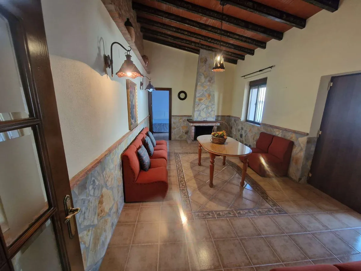 5177c1a9-a9fc-46bb-8458-e93361b8255d