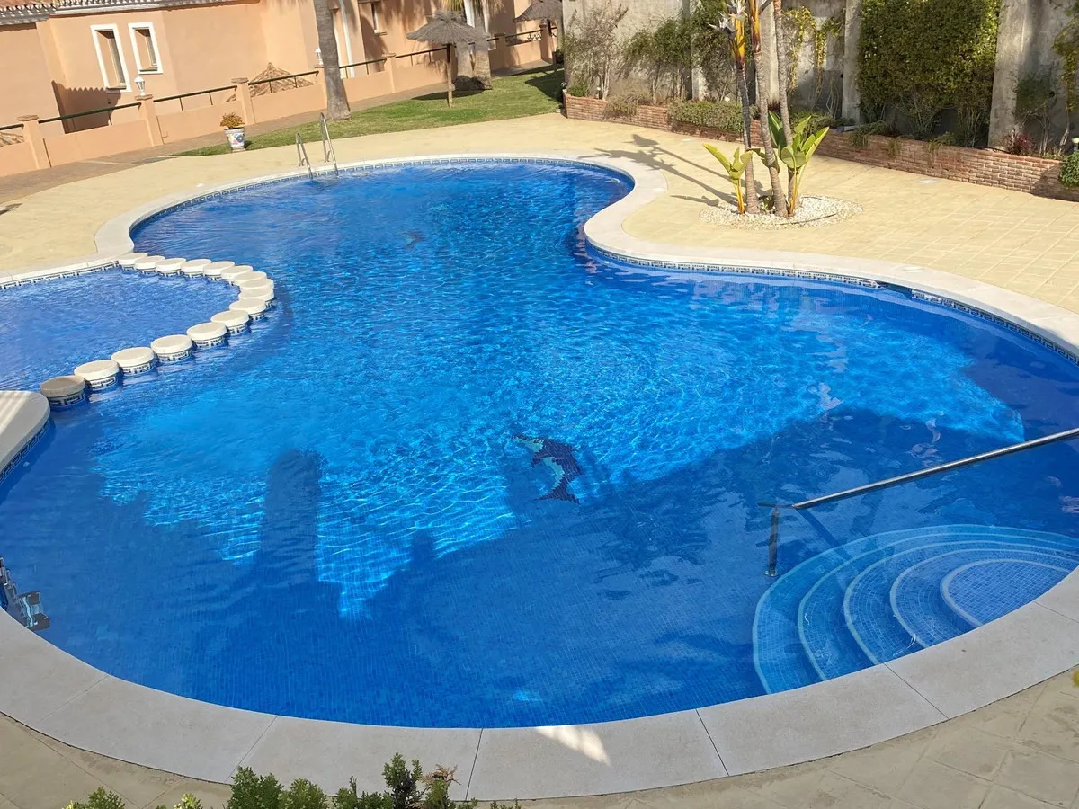 3126e063-187e-495c-8c37-60ffb0893bc8