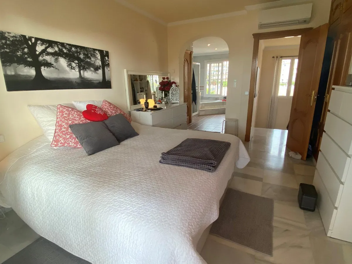 3e4746e4-a2c8-4667-ab12-325ece73cc34