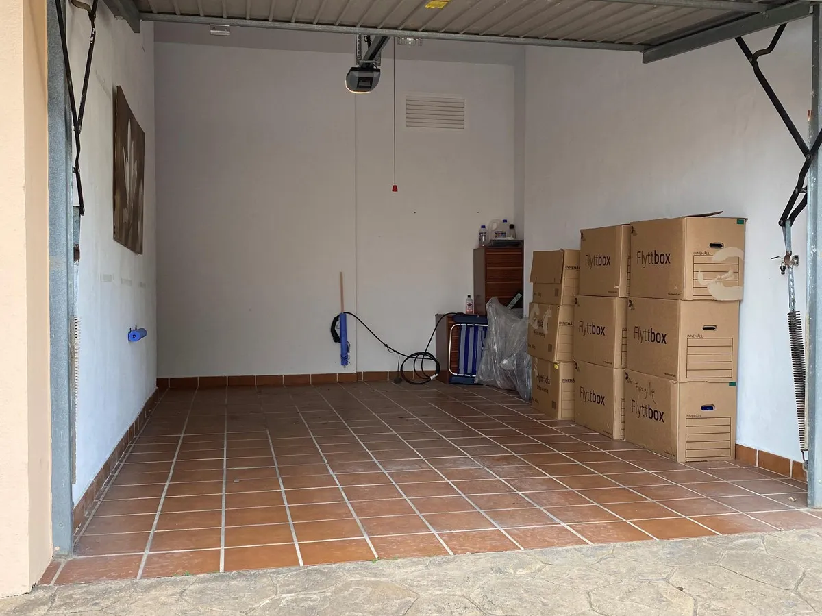 b084e4b9-0913-4589-b204-2f1a980805fa