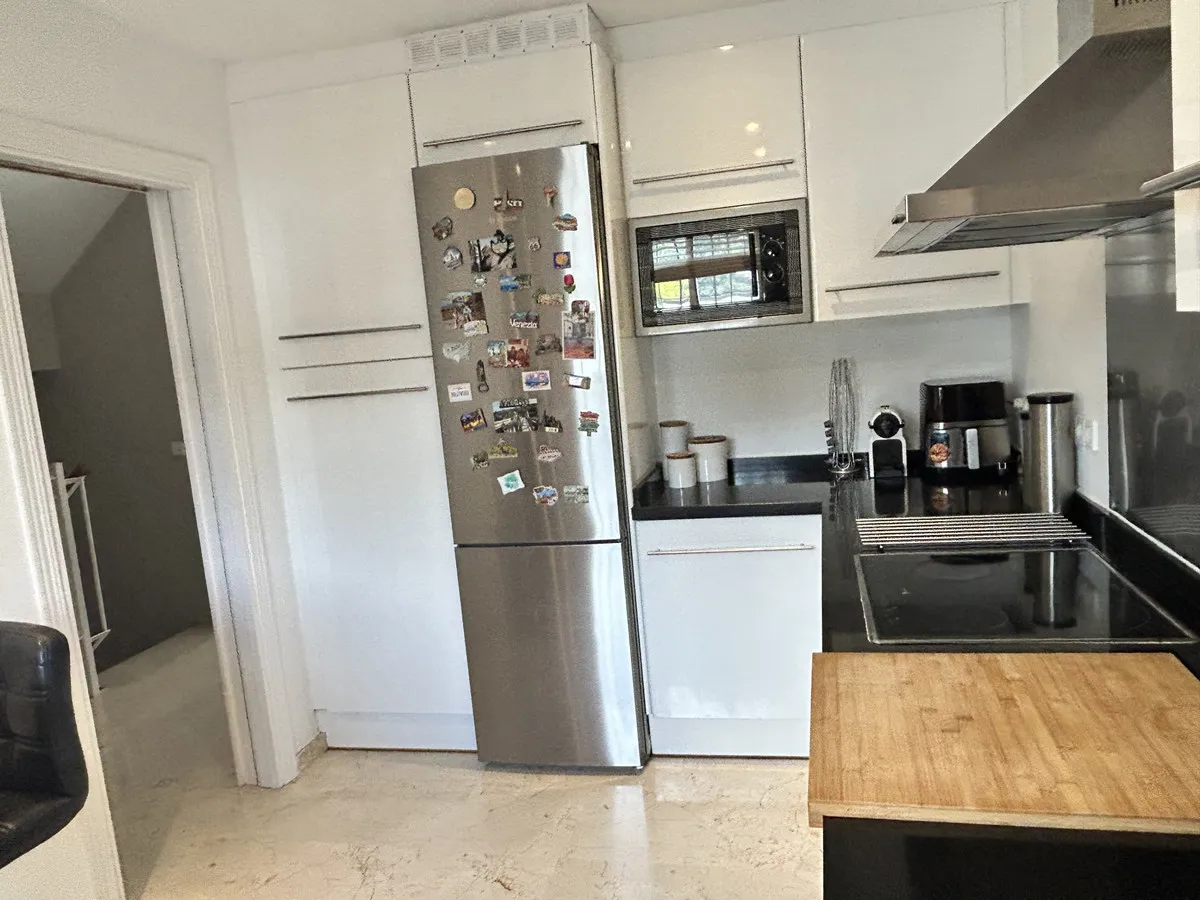 3695e875-aa46-4066-b45a-859ba65a1506