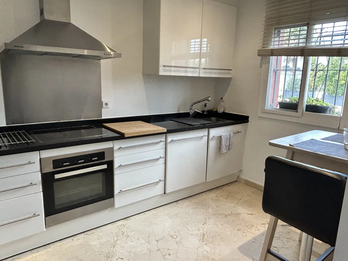 adfebba5-c4d2-42be-ae57-54345a13b0e1