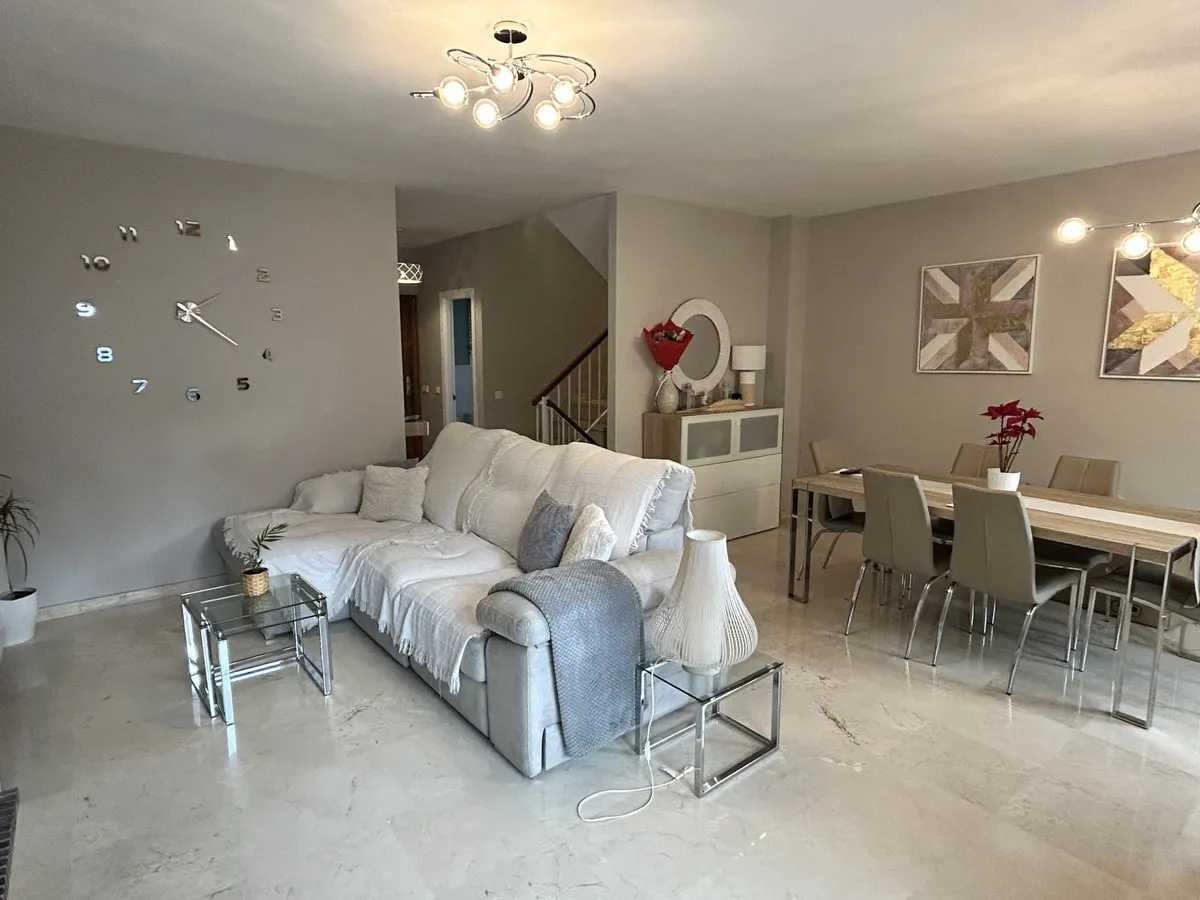 c8ee77a9-7731-446a-a46b-ce2fdcc1f61f