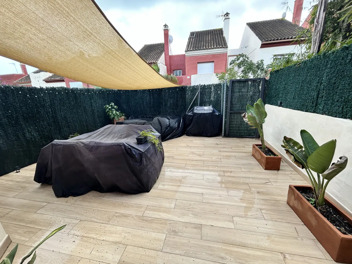 cc3165d0-932f-44ab-8da0-85181c966100