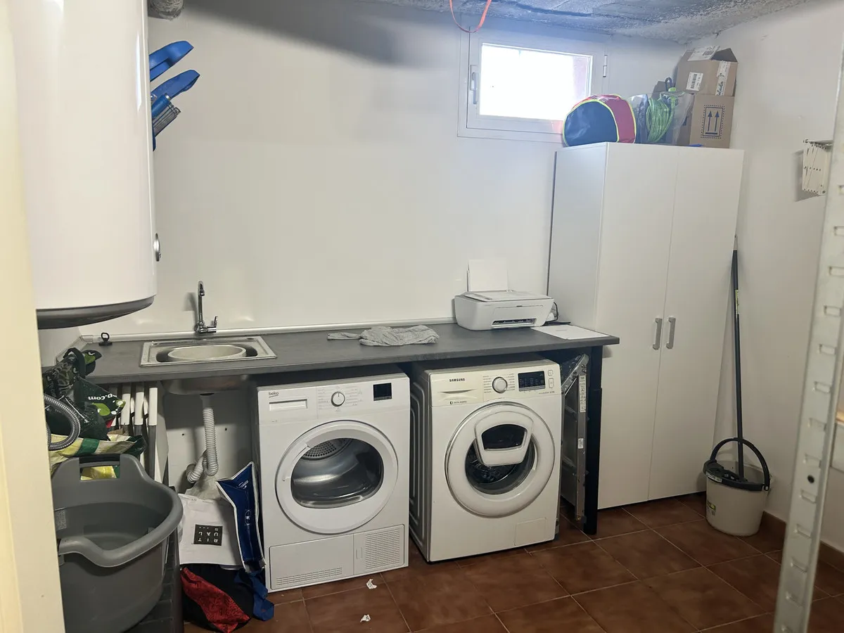 d80b23b3-5b7a-4c6c-a61e-913205340f46