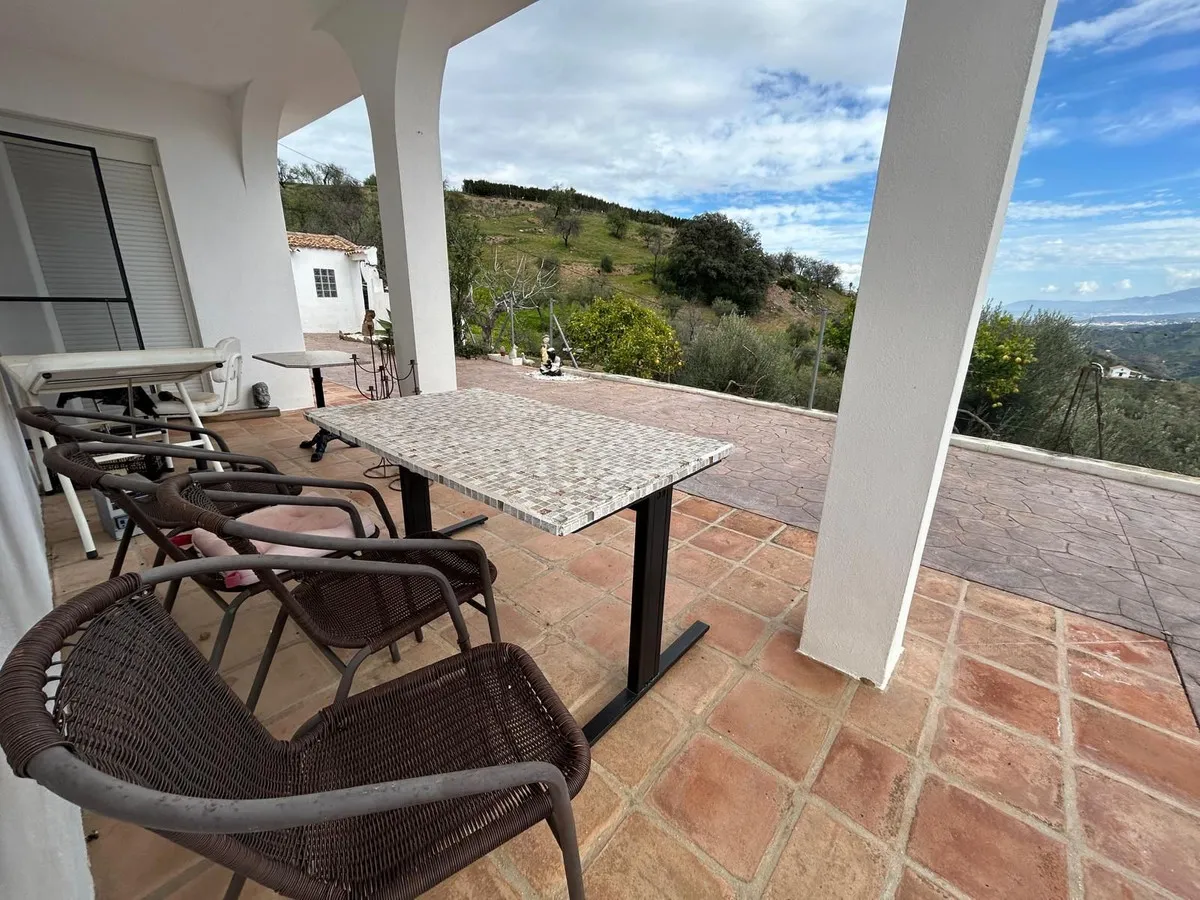 8cb0f9ba-524f-4cd4-a151-bb46e2651da2