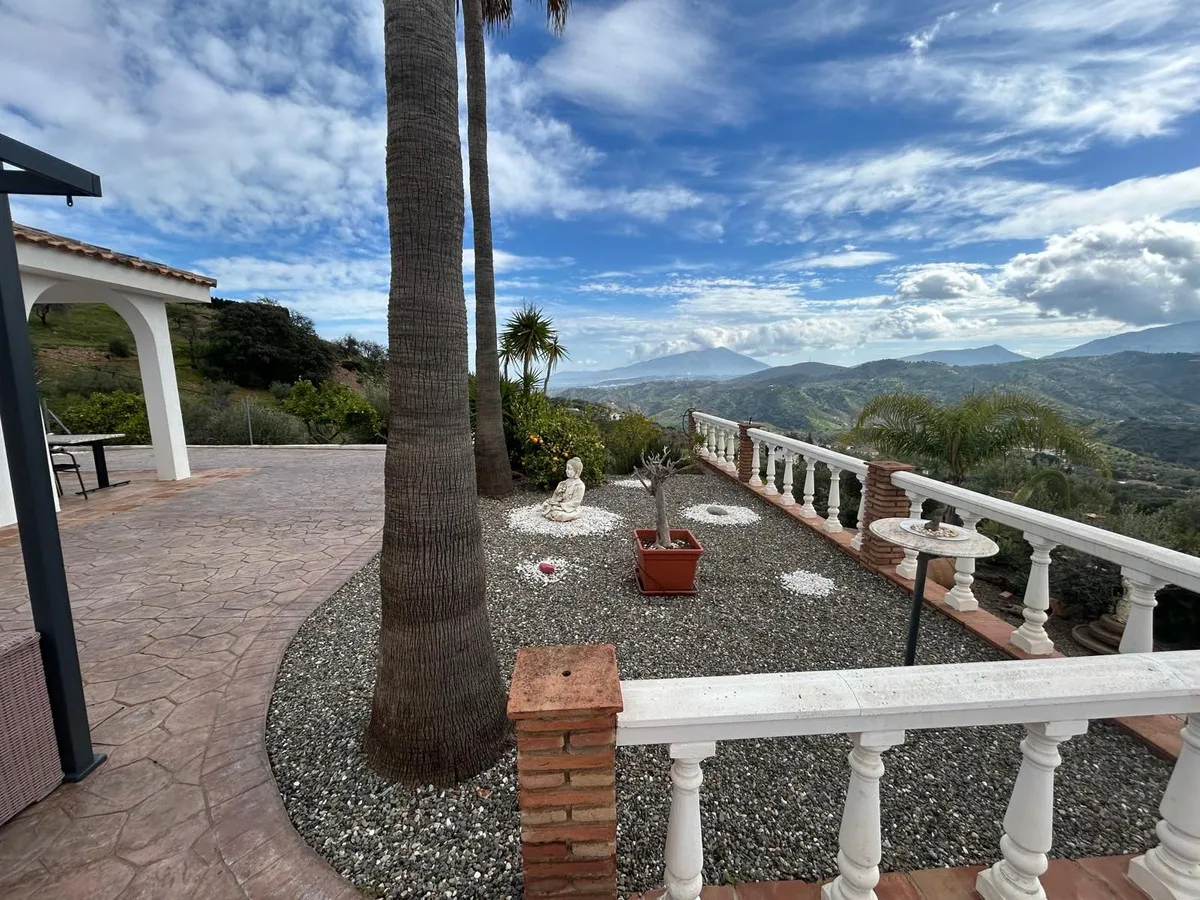 d02d94bd-b6d1-4716-b6ed-1fcf598d2b03